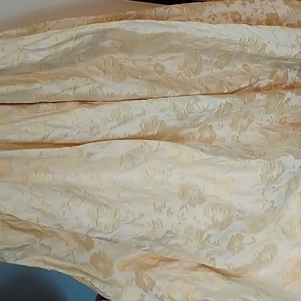 NEW Trixxi  Floral Jacquard Gown Yellow/Silver Long Formal Sz 0 Juniors - Picture 8 of 9